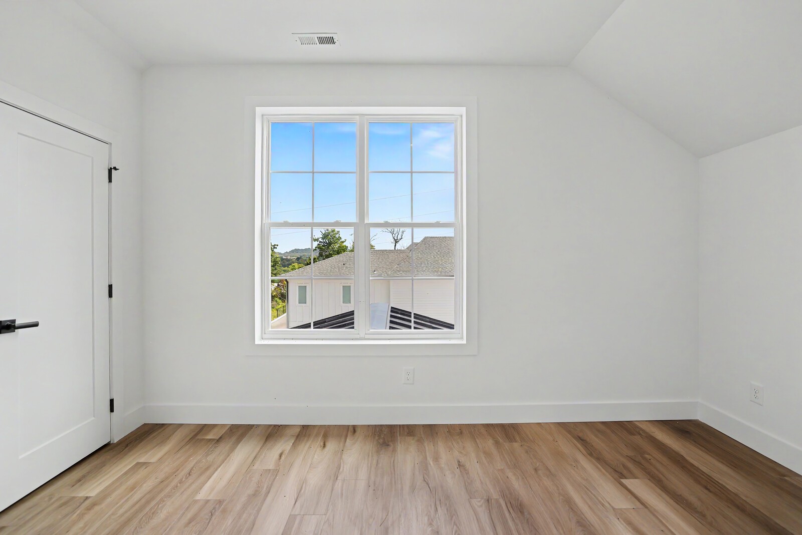135 Stella Dr
