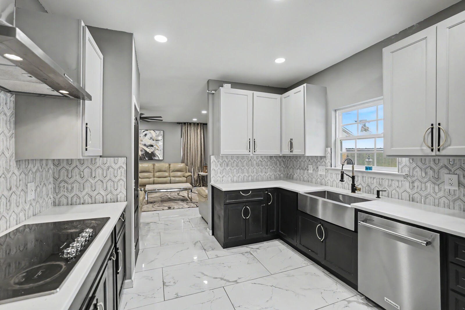 709 Keeton Ct