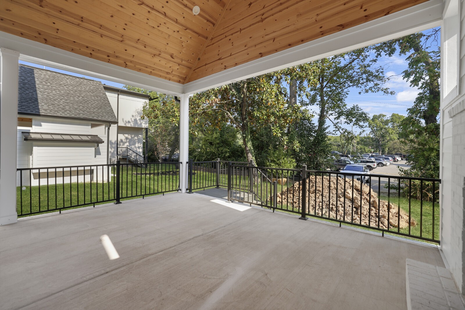 1112 Caldwell Ln