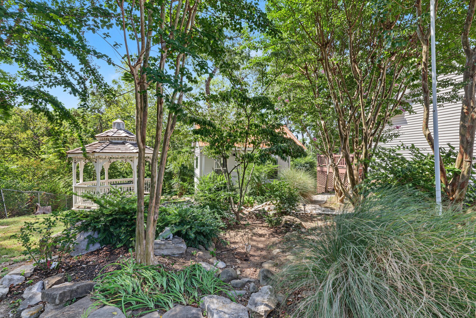 6125 Stillmeadow Dr