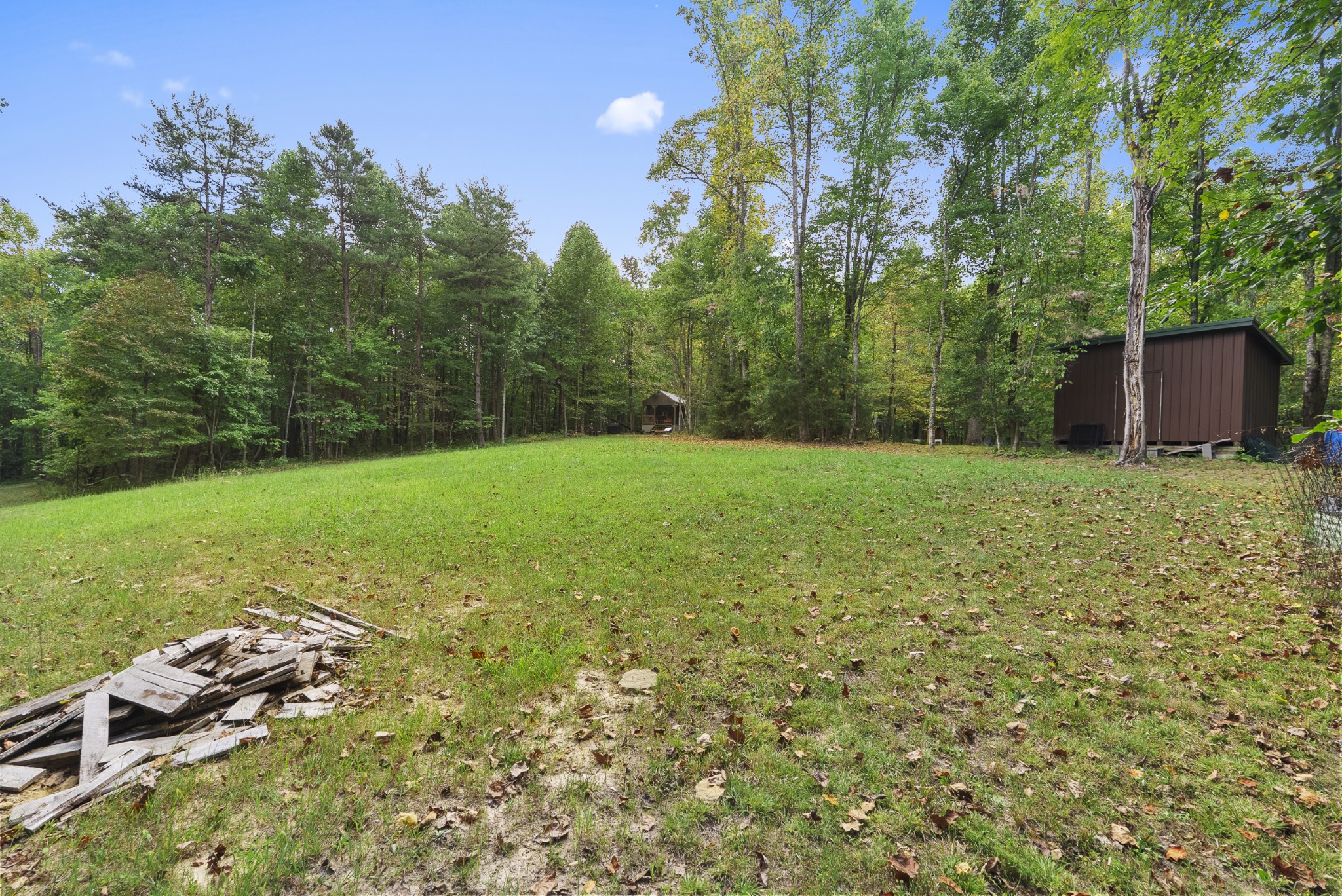 625 Meadows Ln