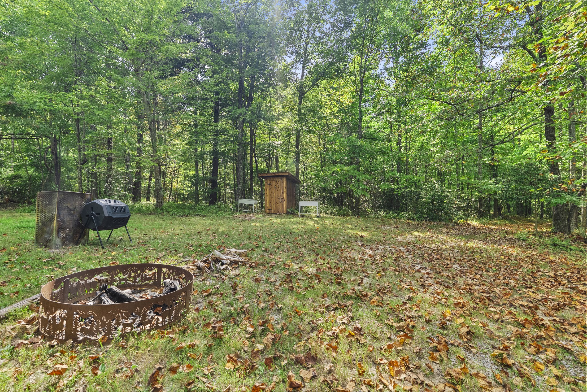 625 Meadows Ln