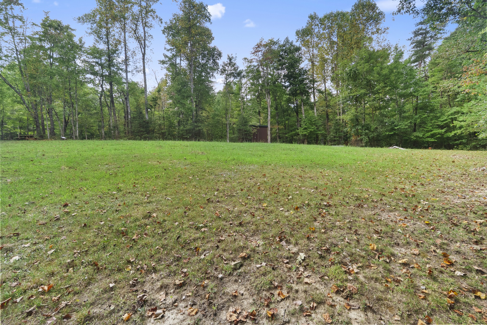 625 Meadows Ln