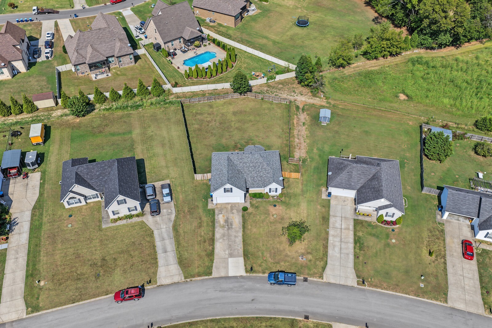 1220 Crescent Ridge Dr