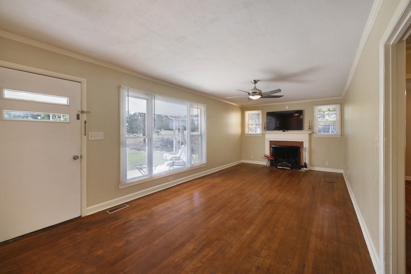98 Curtiswood Dr