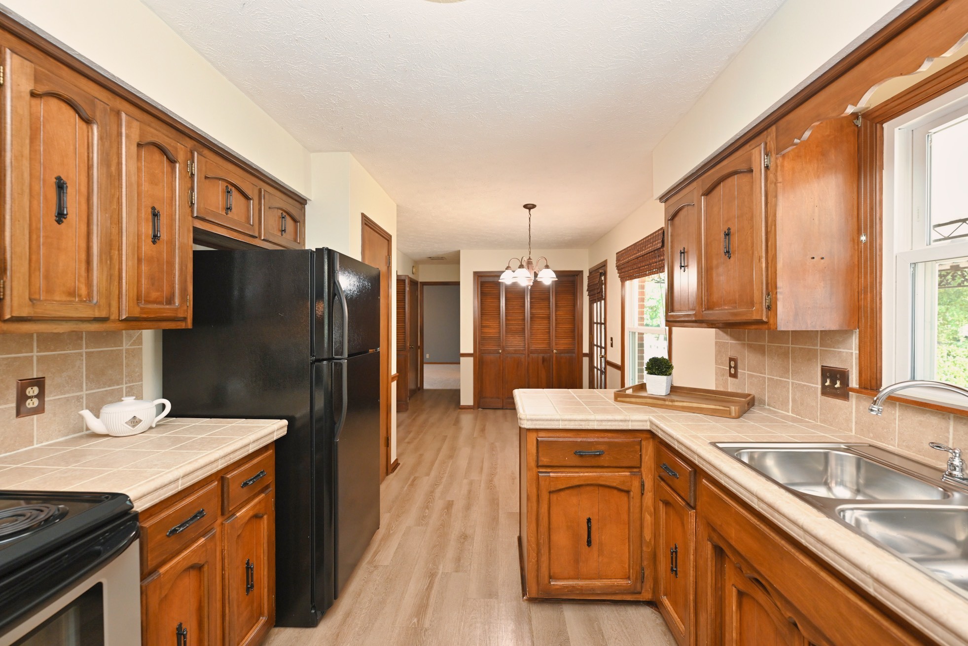 427 Walton Ferry Rd