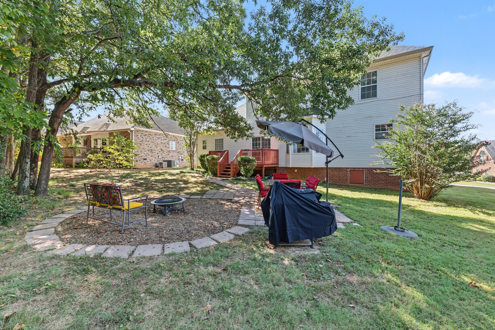 116 Landons Cir