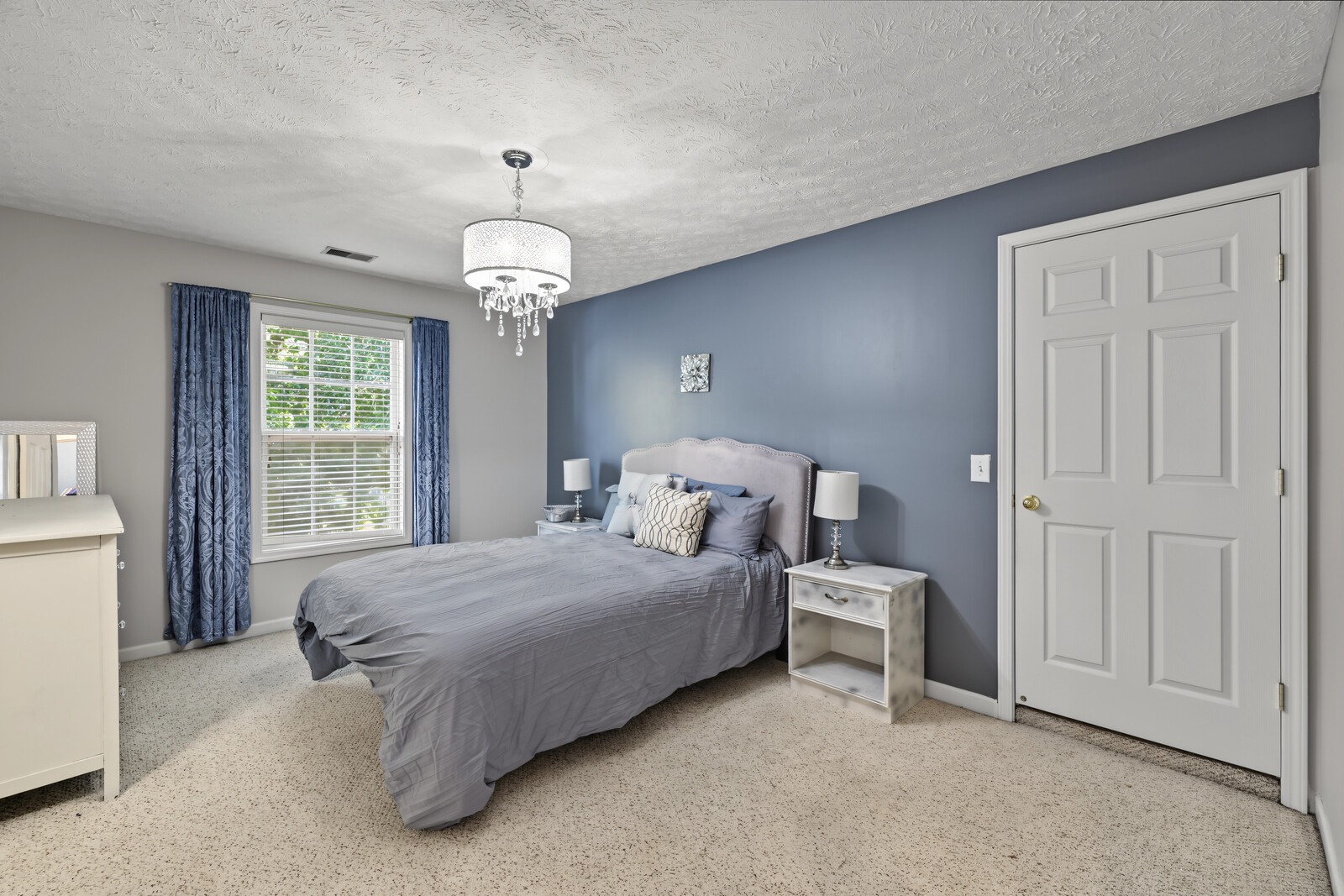 116 Landons Cir