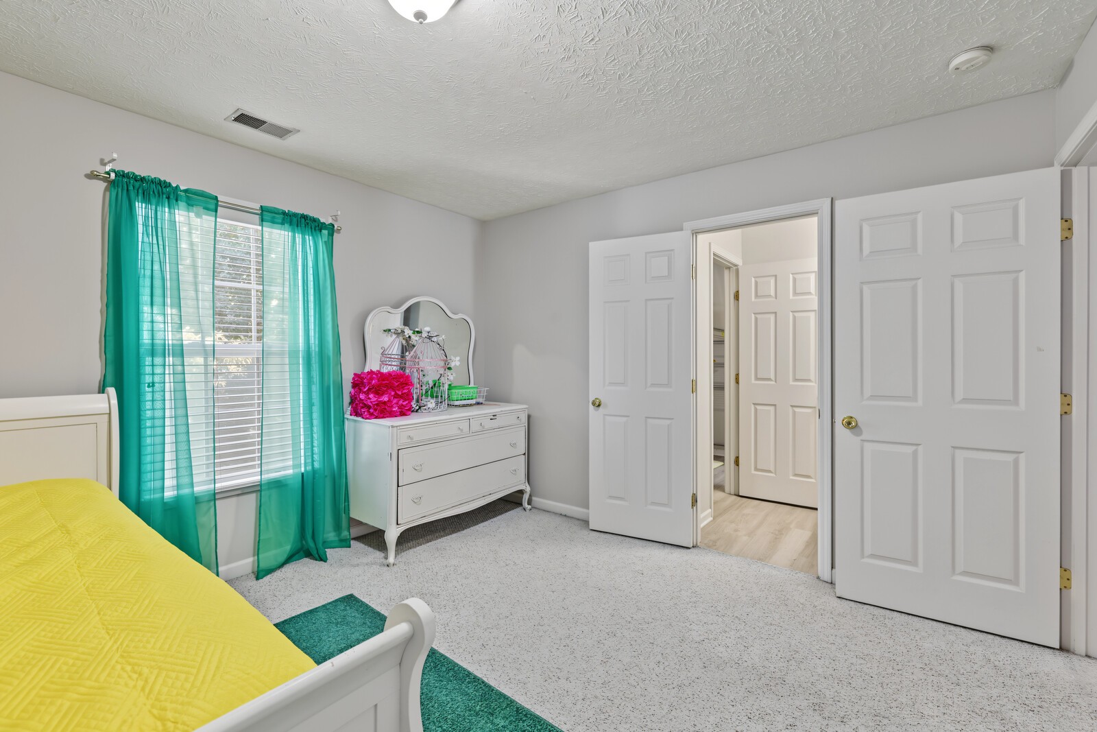 116 Landons Cir