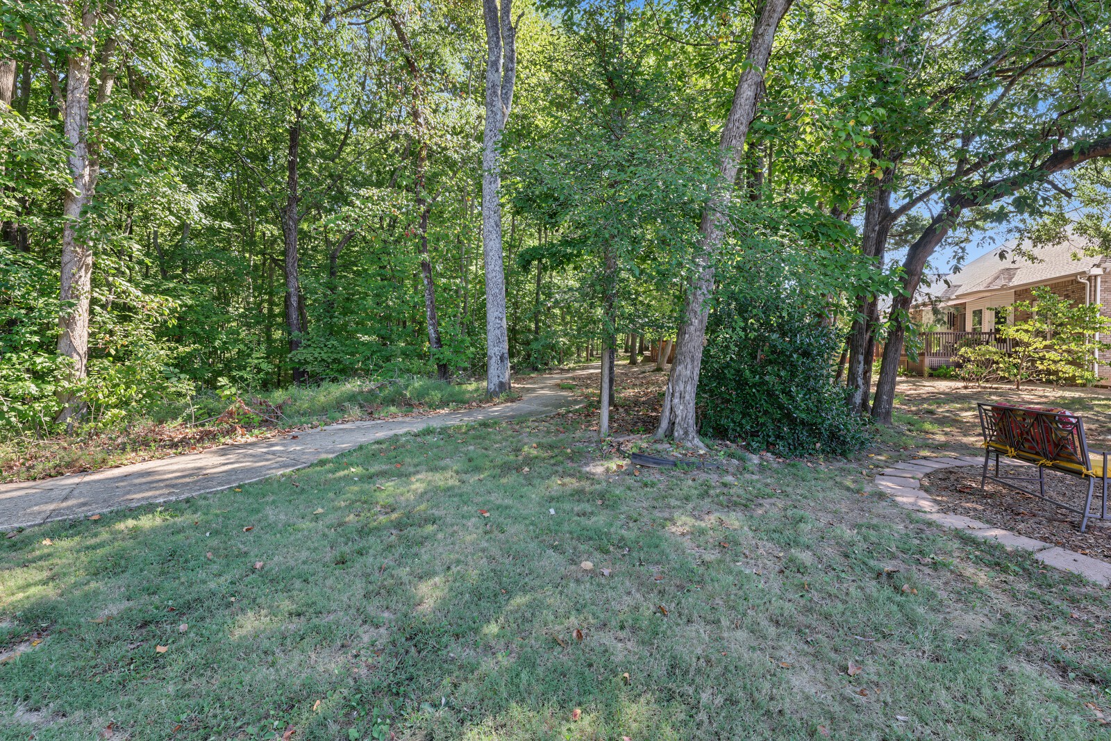 116 Landons Cir