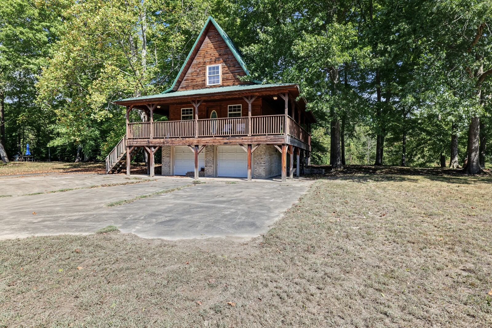 82 N Olivia Ln