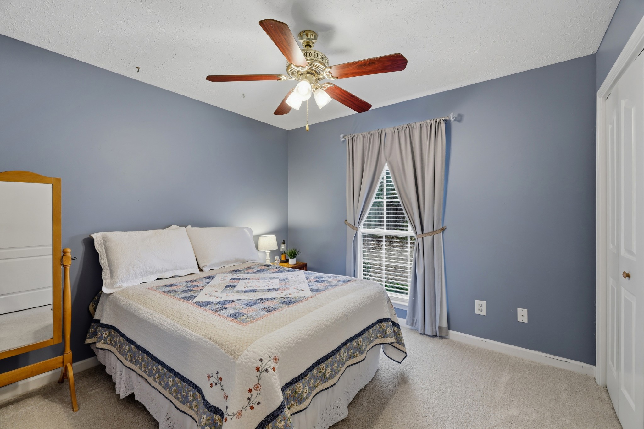 7511 Cox Pike