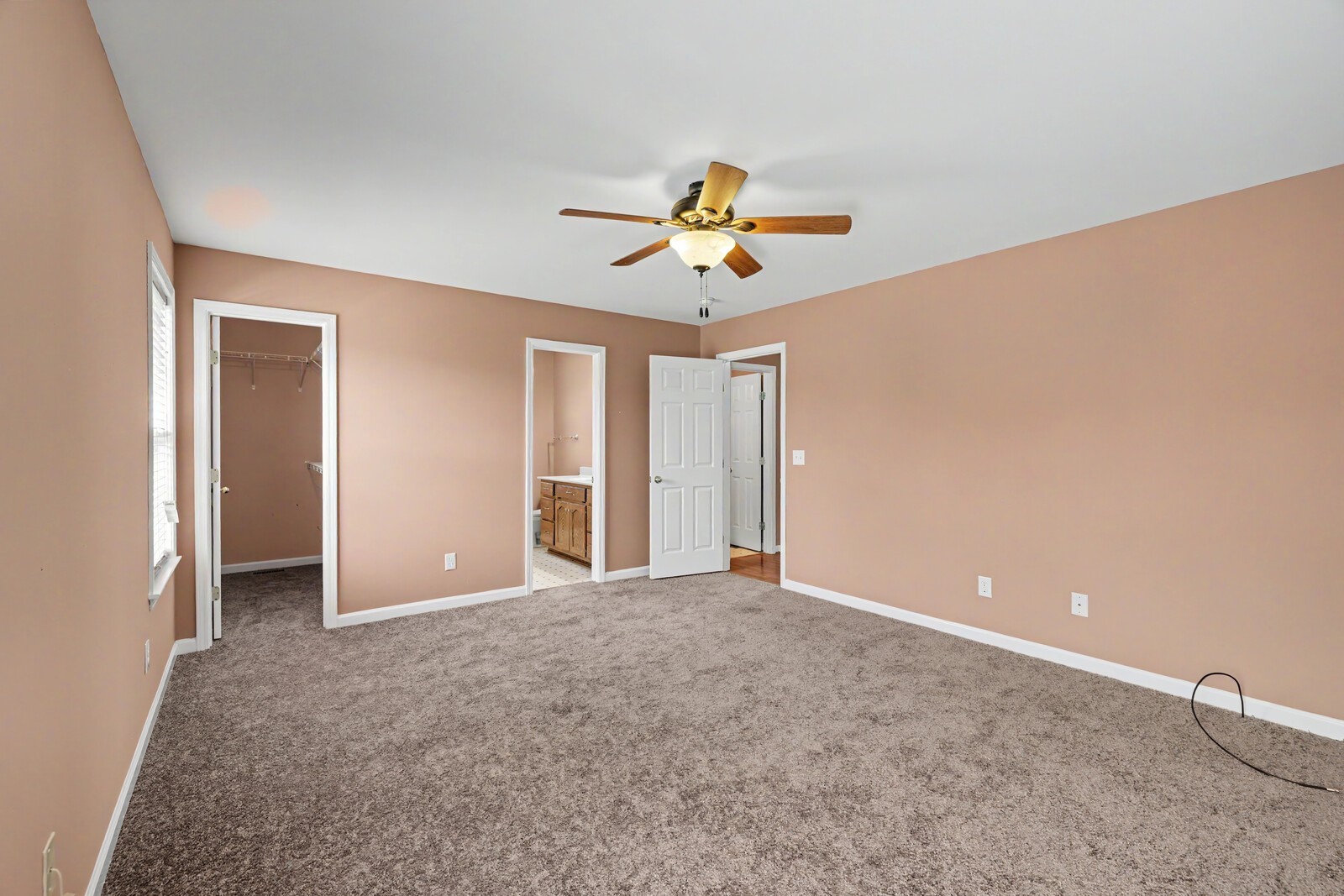1612 London Dr