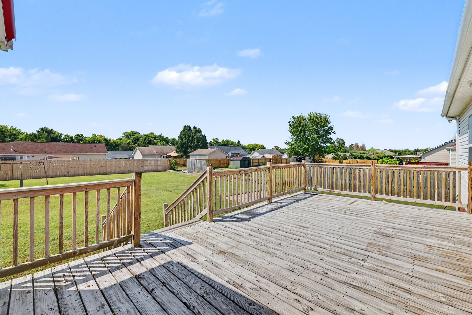 1612 London Dr