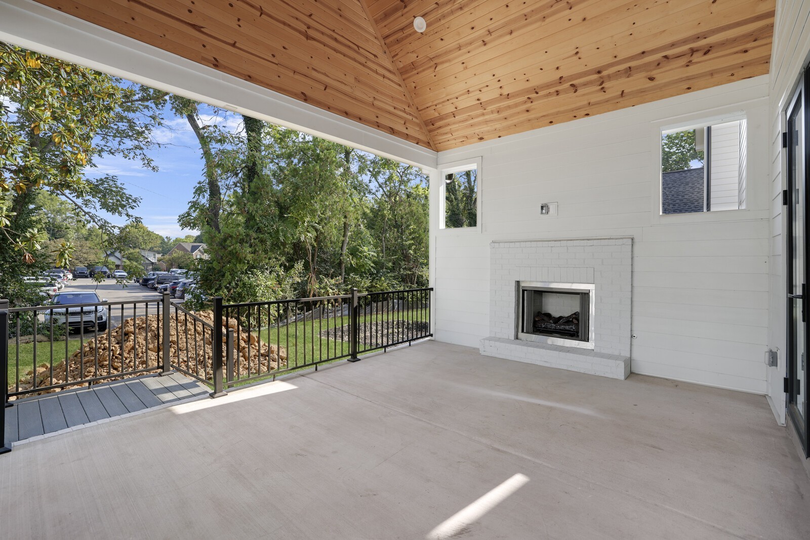 1112 Caldwell Ln
