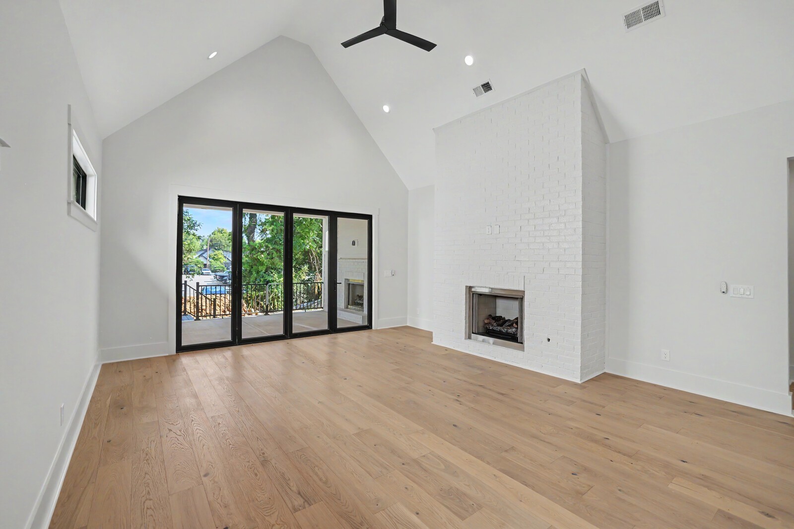 1112 Caldwell Ln