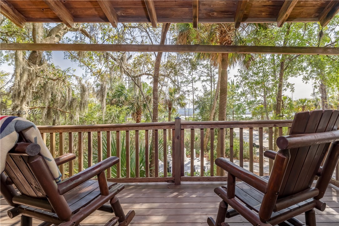 945 Mount Pelia Road