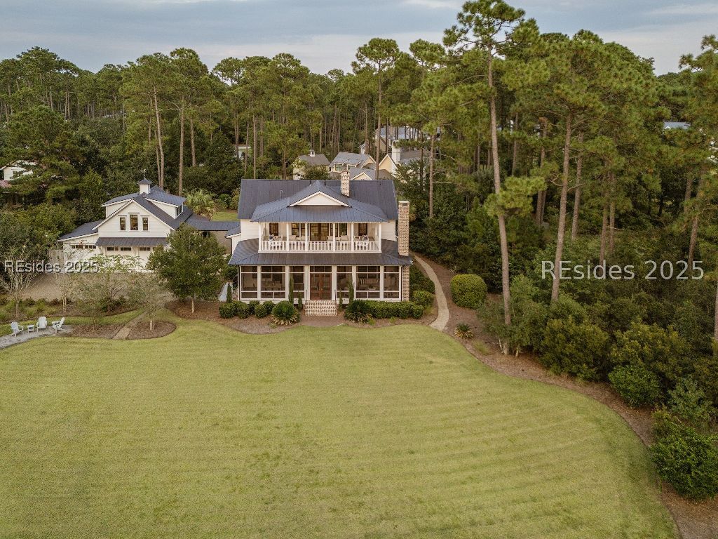 20 Parader Circle