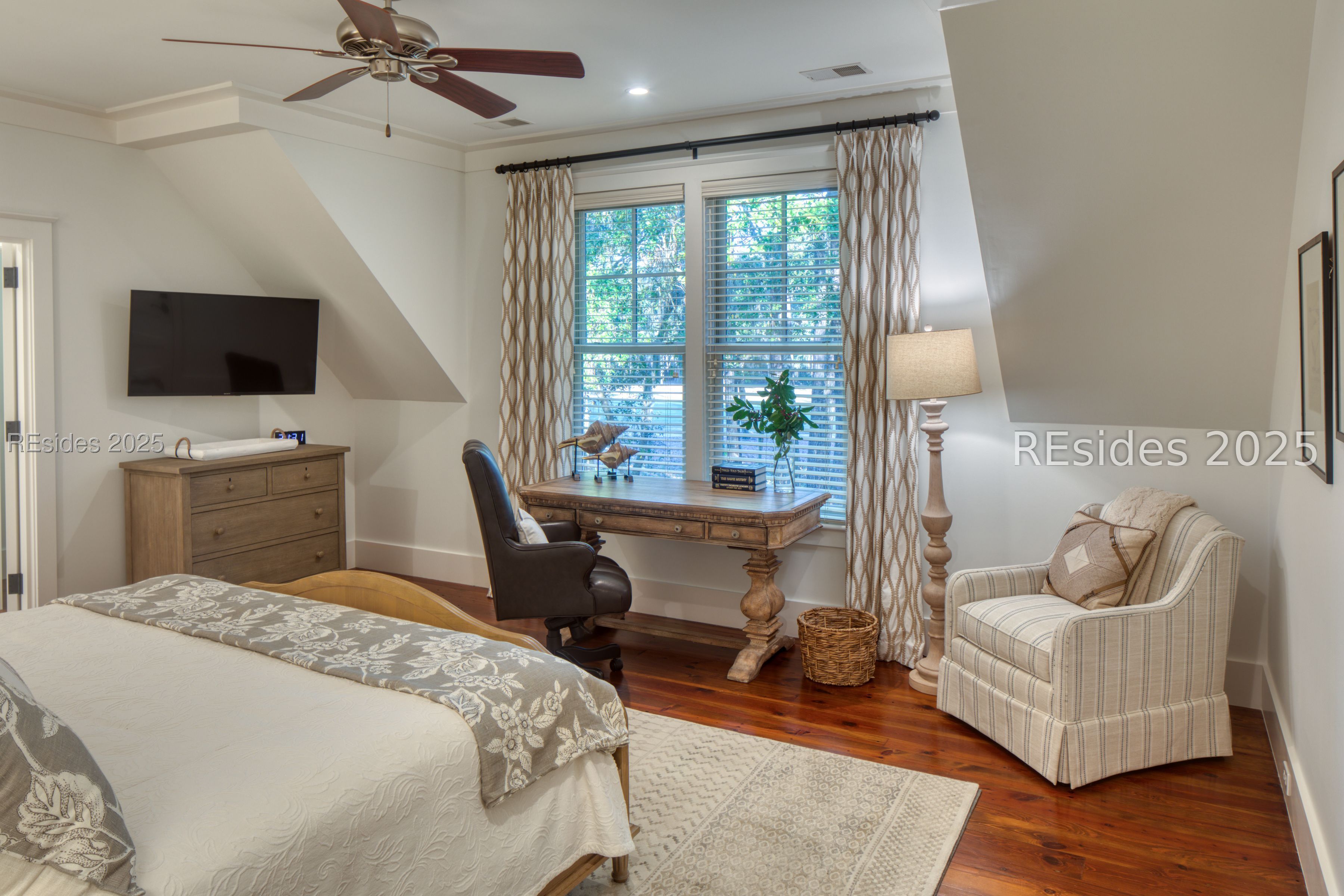 56 Blue Willow Street