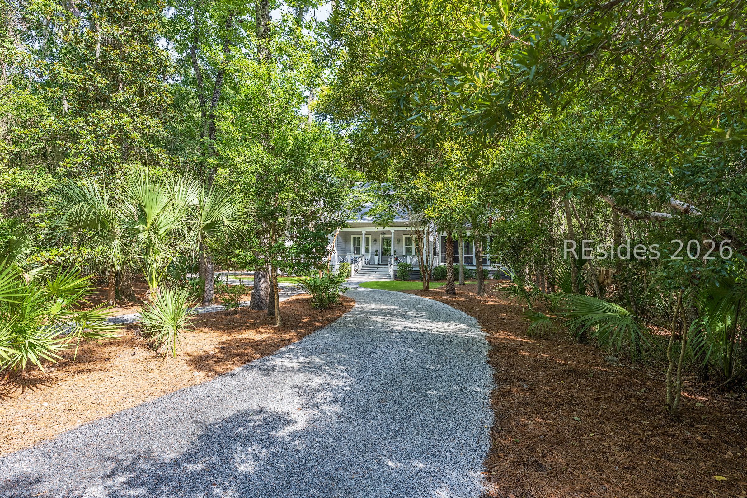 27 Greenleaf Road