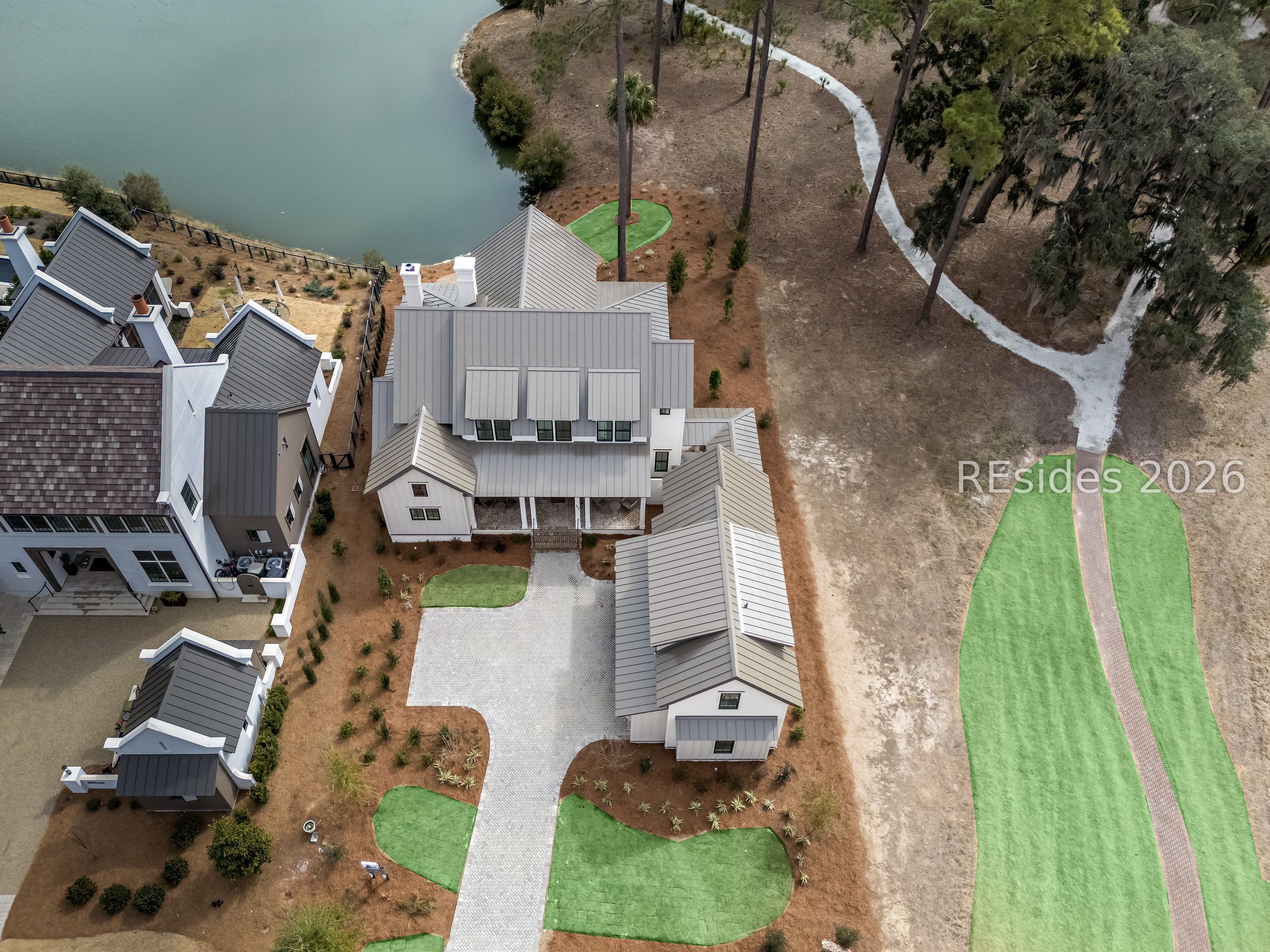 452 Davies Road
