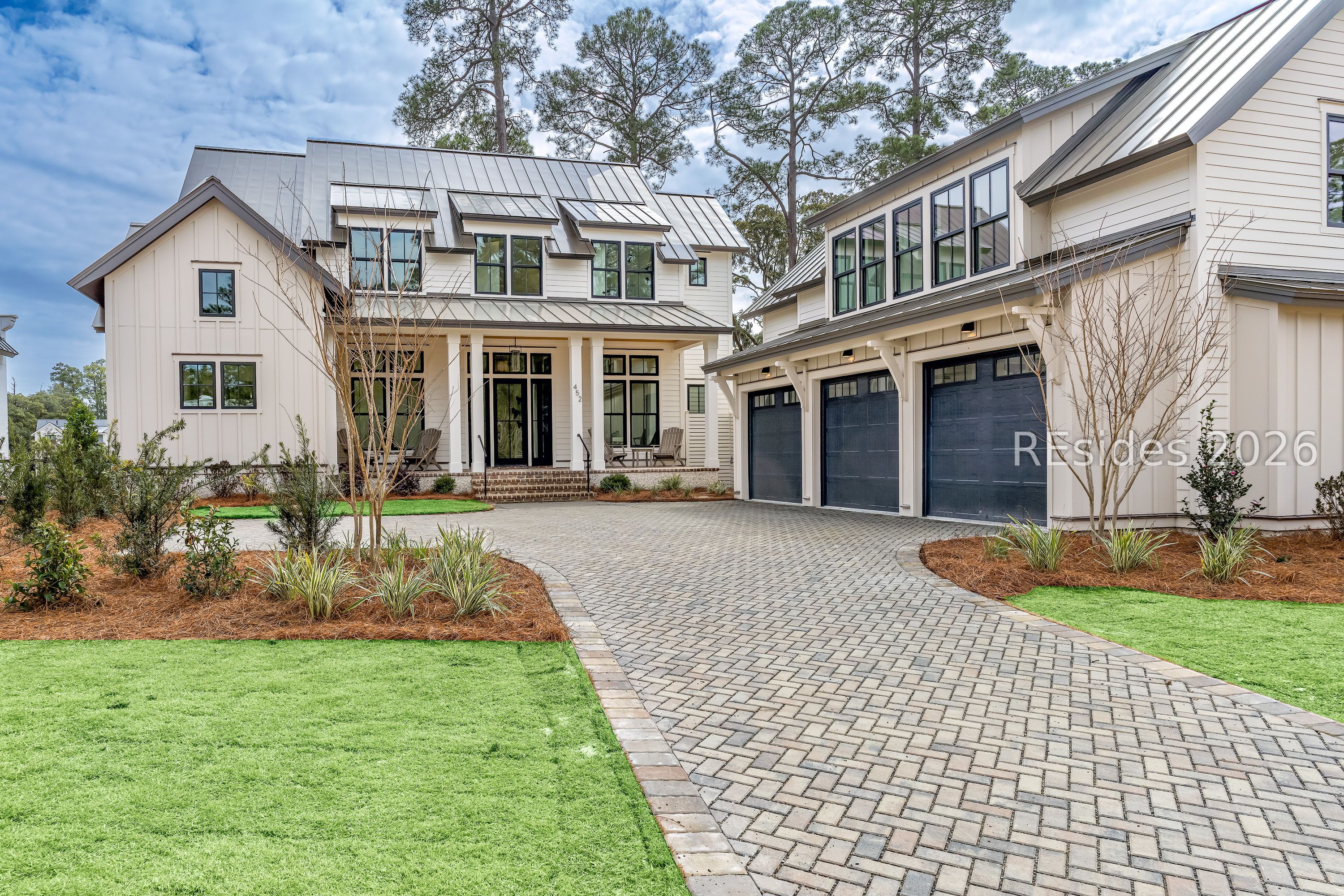452 Davies Road