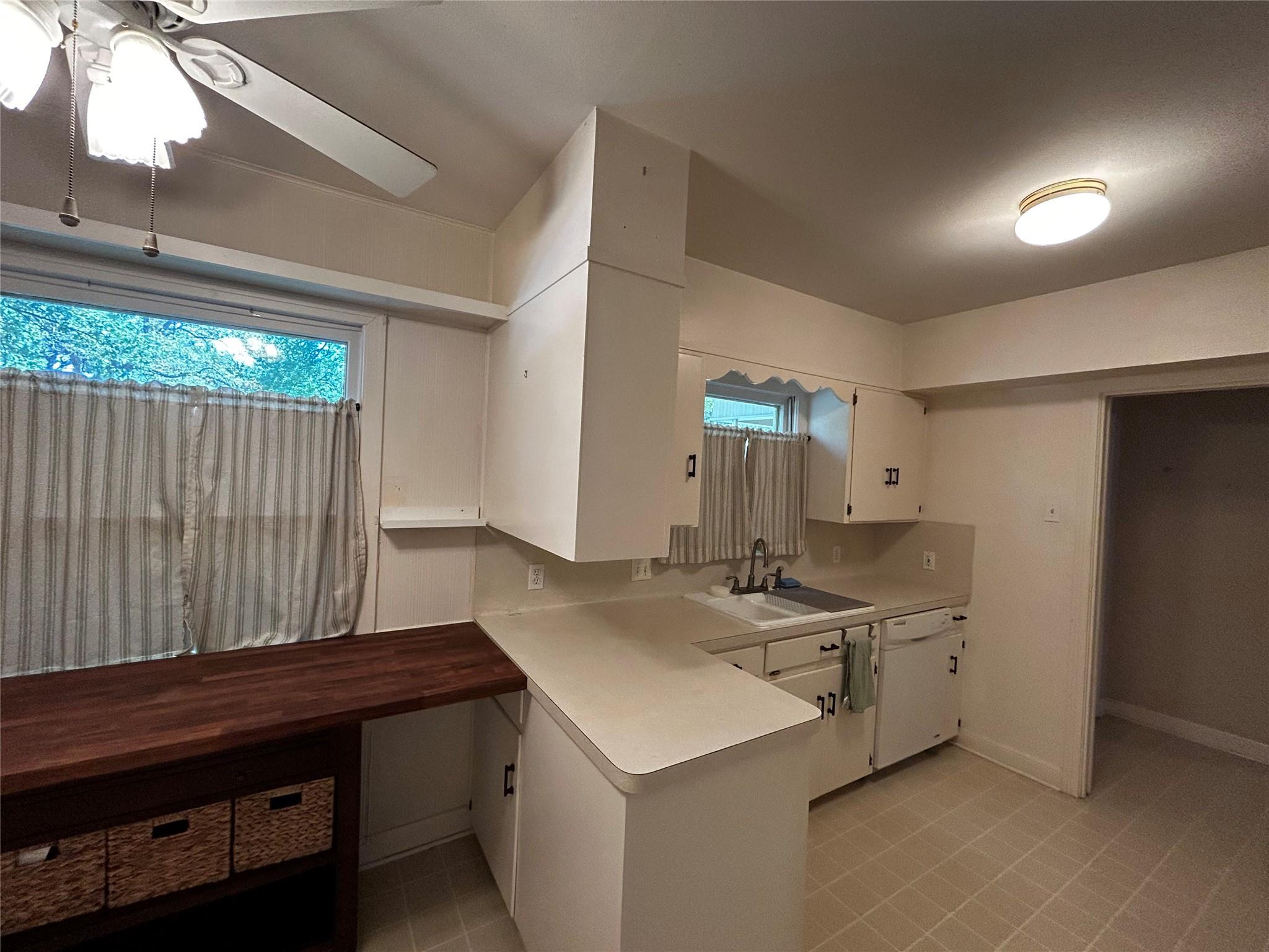 2707 White Horse TRL