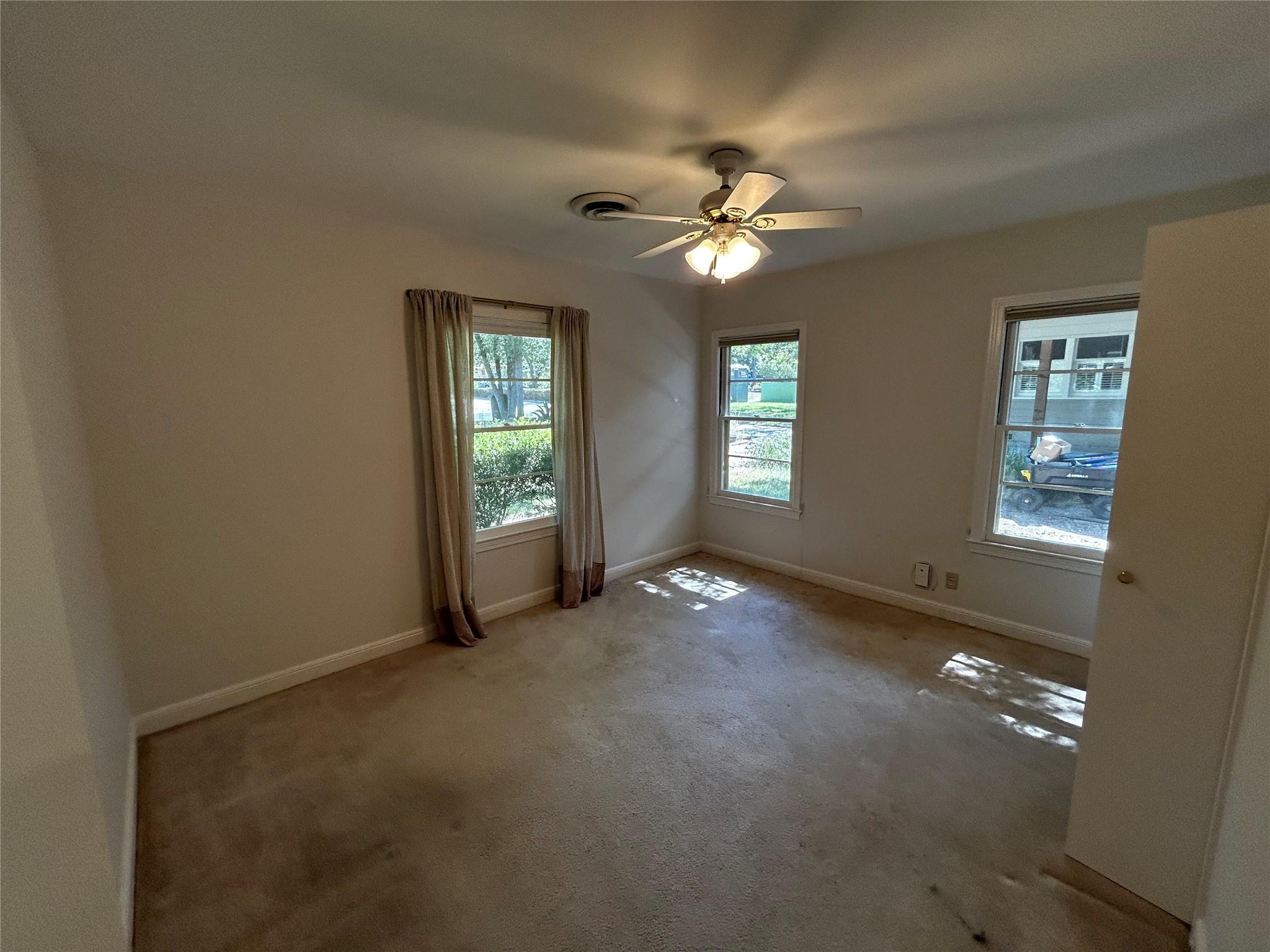2707 White Horse TRL