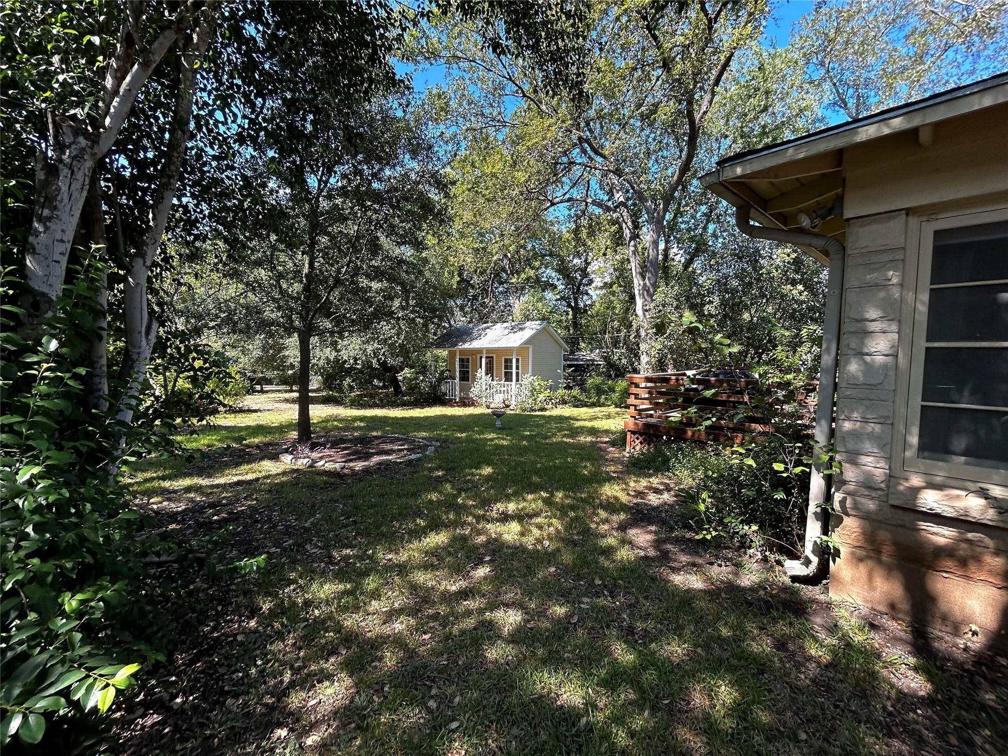 2707 White Horse TRL