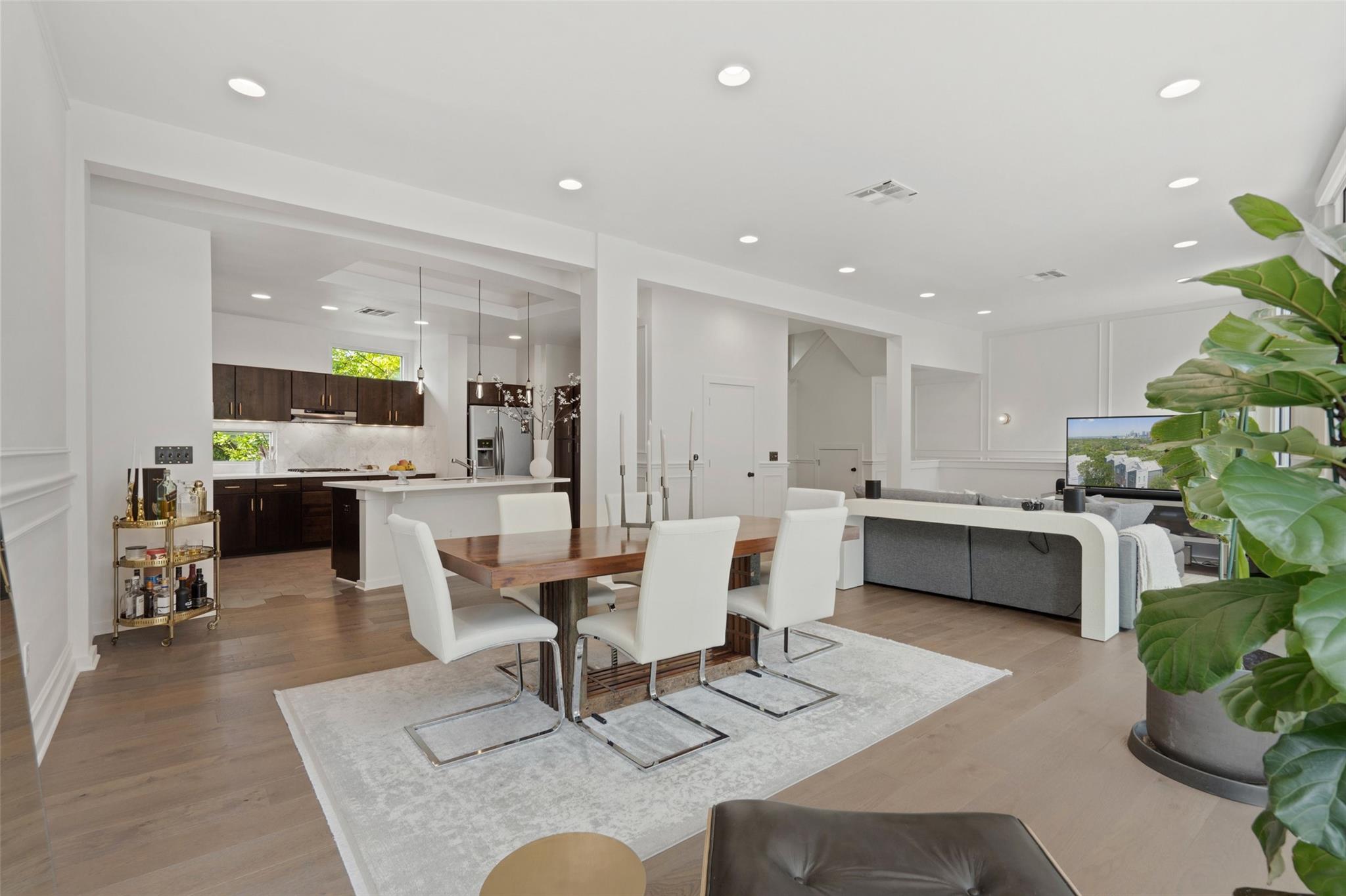 1500 Summit ST # 5