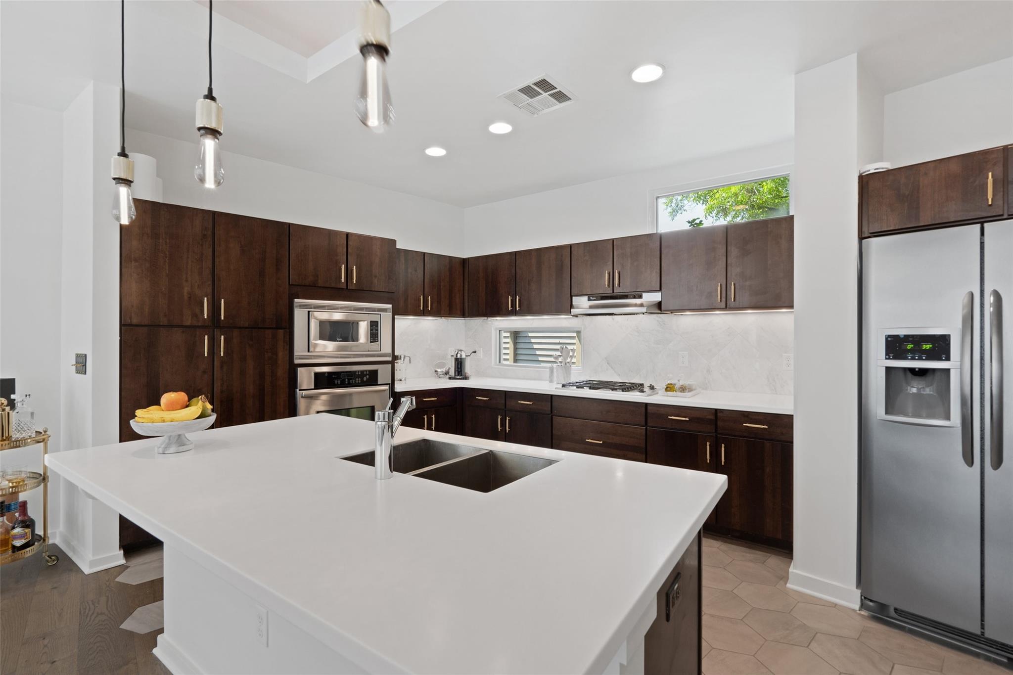 1500 Summit ST # 5