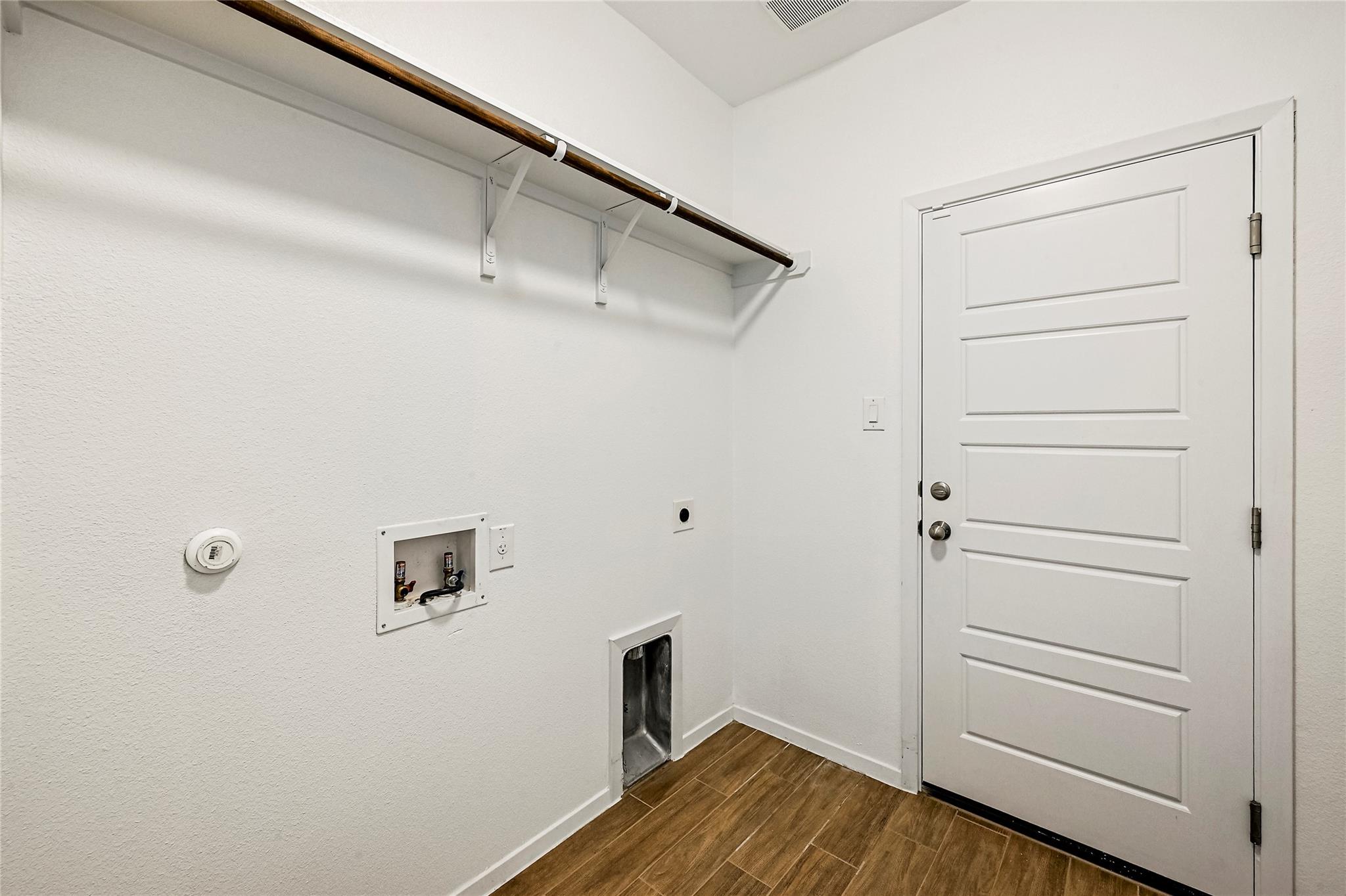 13701 Ronald W Reagan BLVD # 68