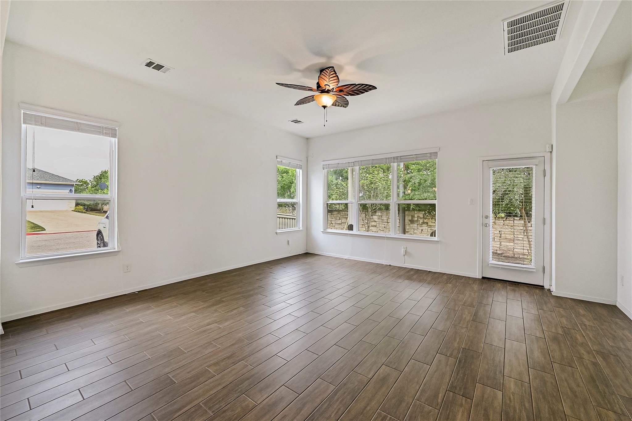 13701 Ronald W Reagan BLVD # 68