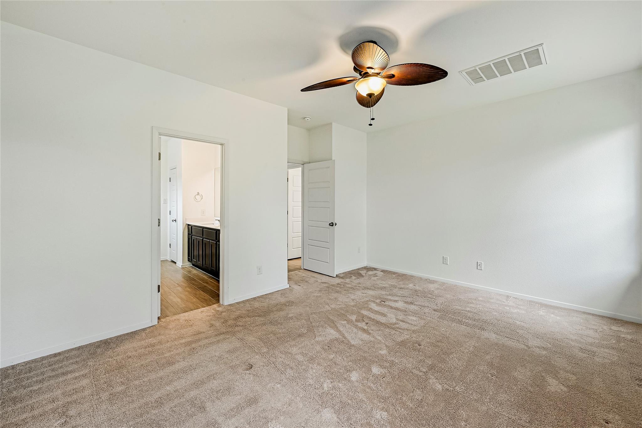 13701 Ronald W Reagan BLVD # 68