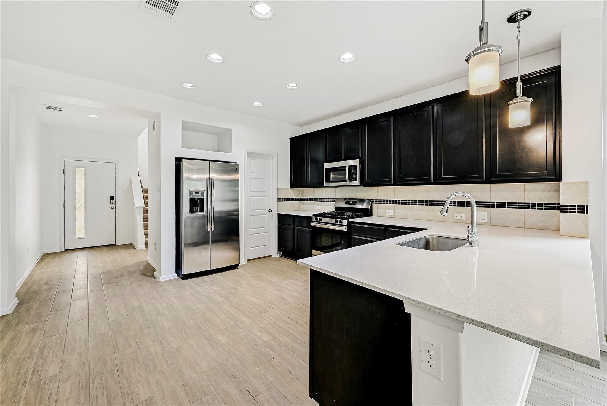 13701 Ronald W Reagan BLVD # 68