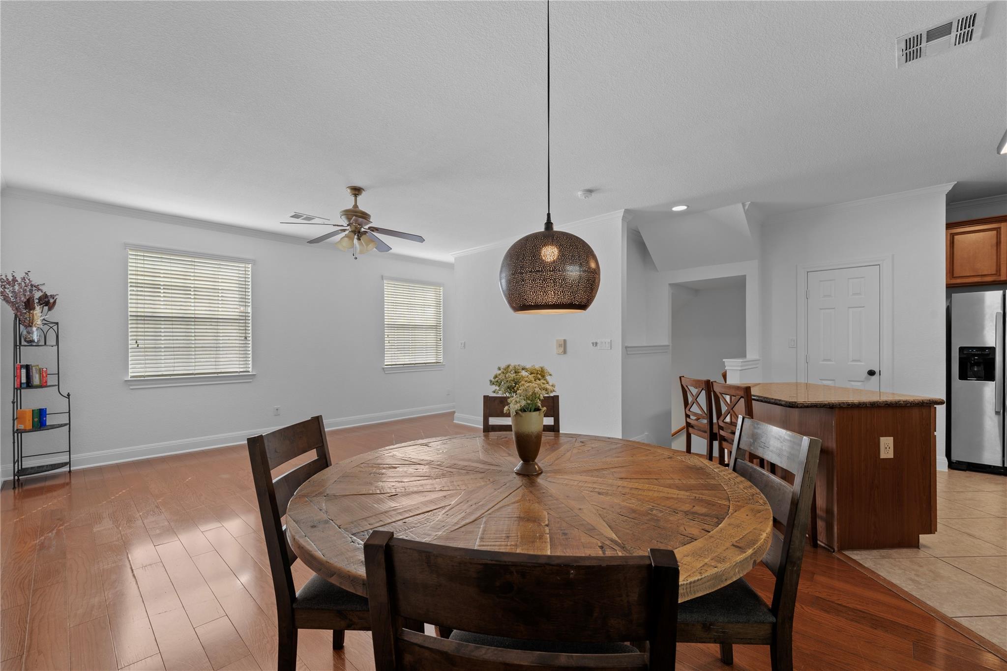 1402 Parker LN # 3
