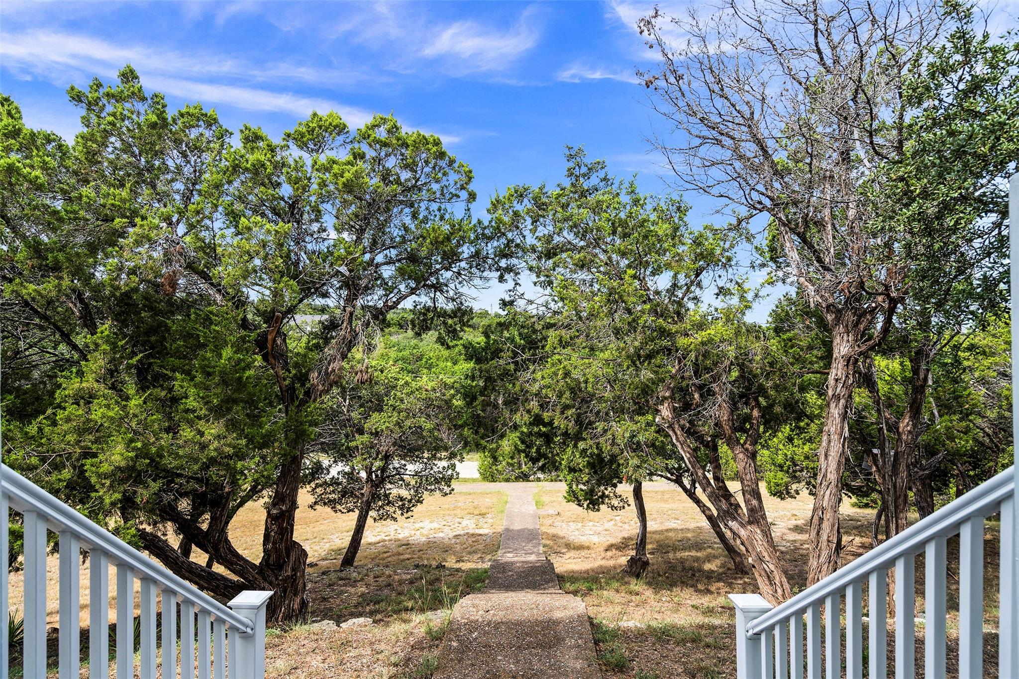 3 Heritage Oaks DR