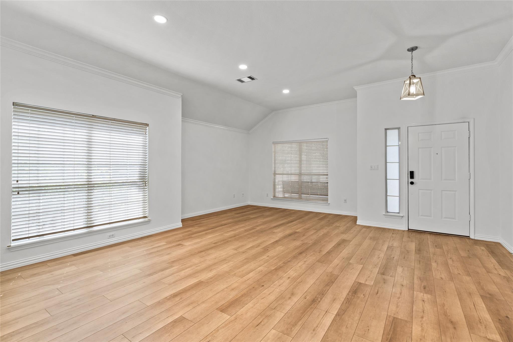 10318 Broomflower DR