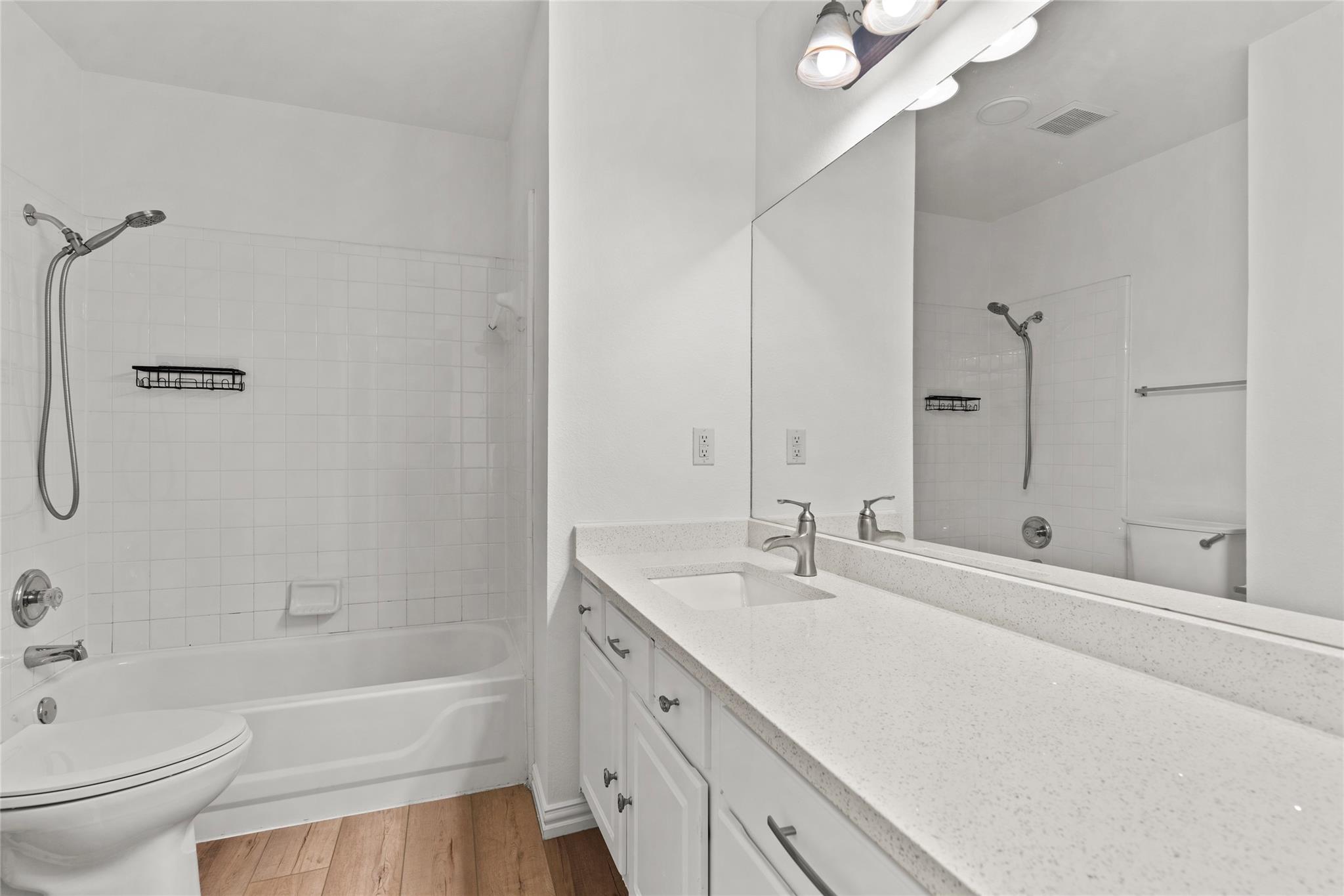 10318 Broomflower DR