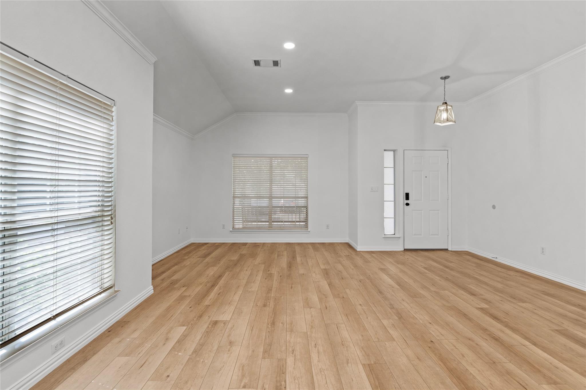 10318 Broomflower DR