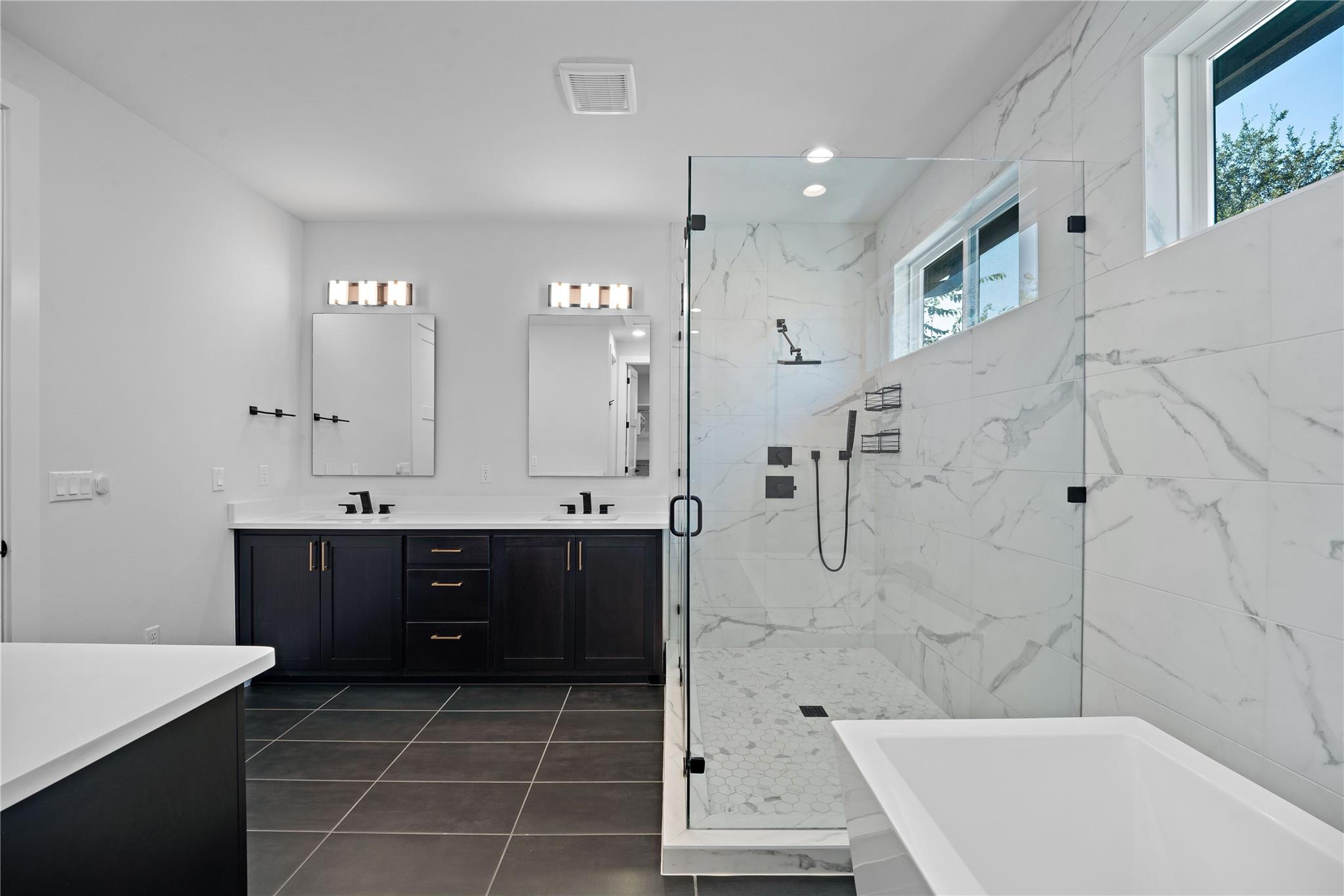 2211 Santa Rosa ST