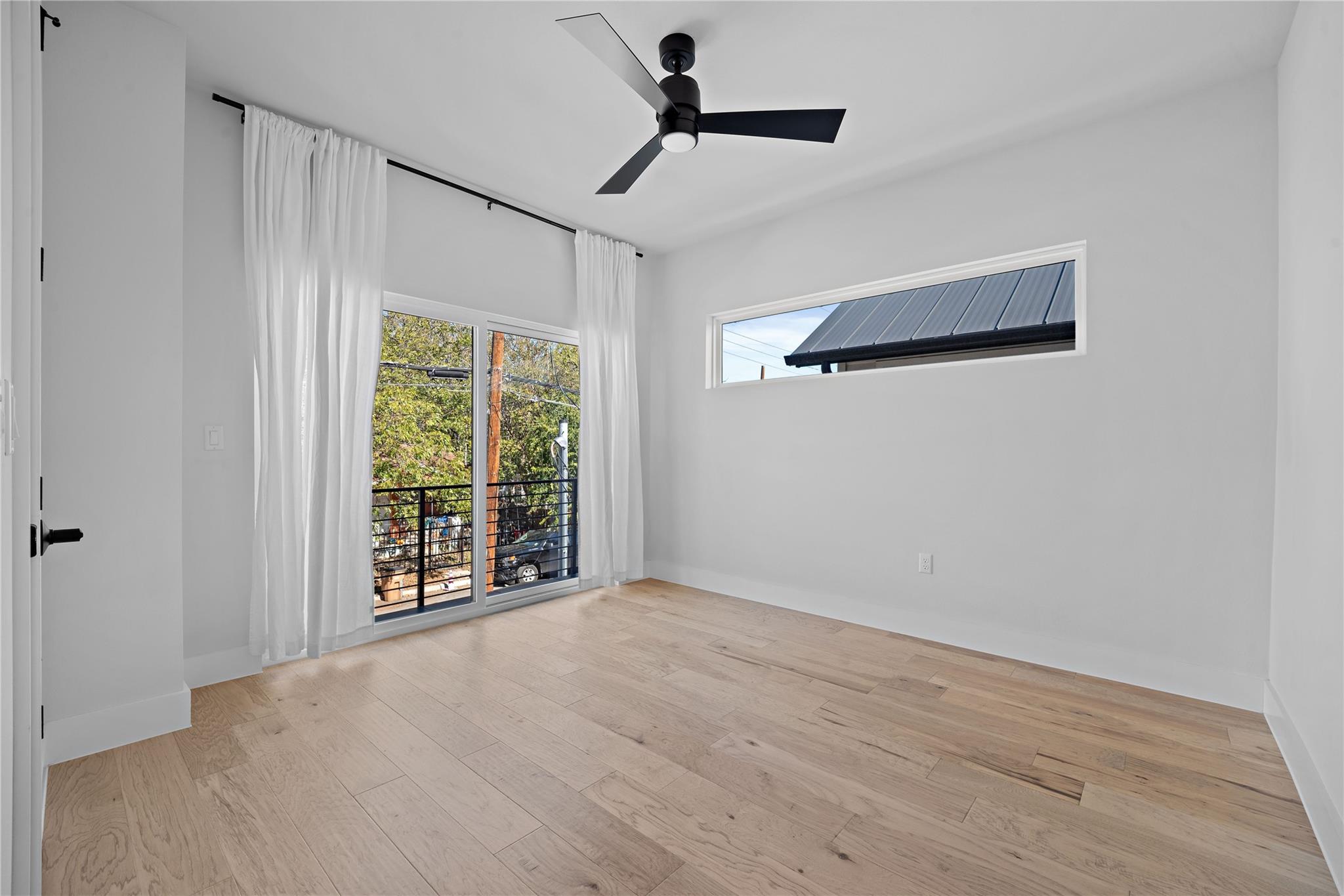 2211 Santa Rosa ST