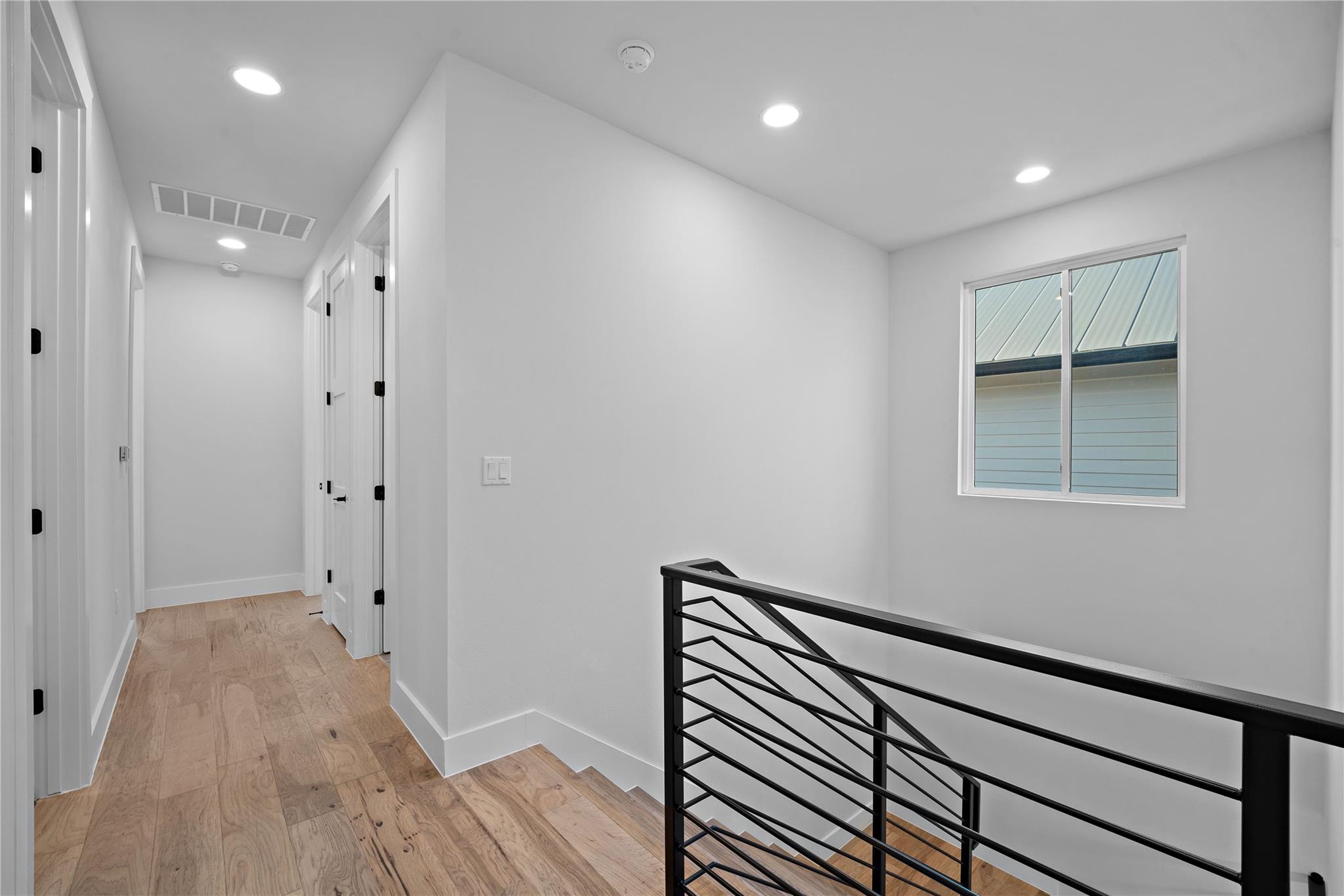 2211 Santa Rosa ST