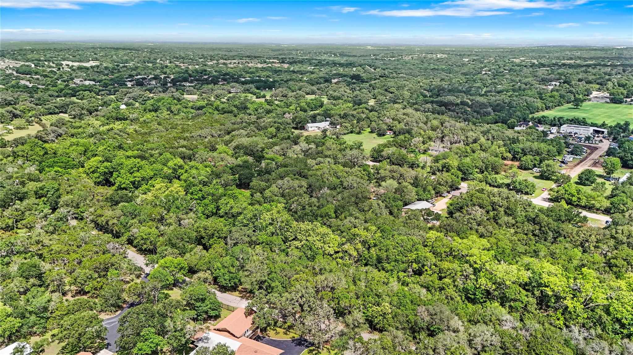726 River Oaks DR