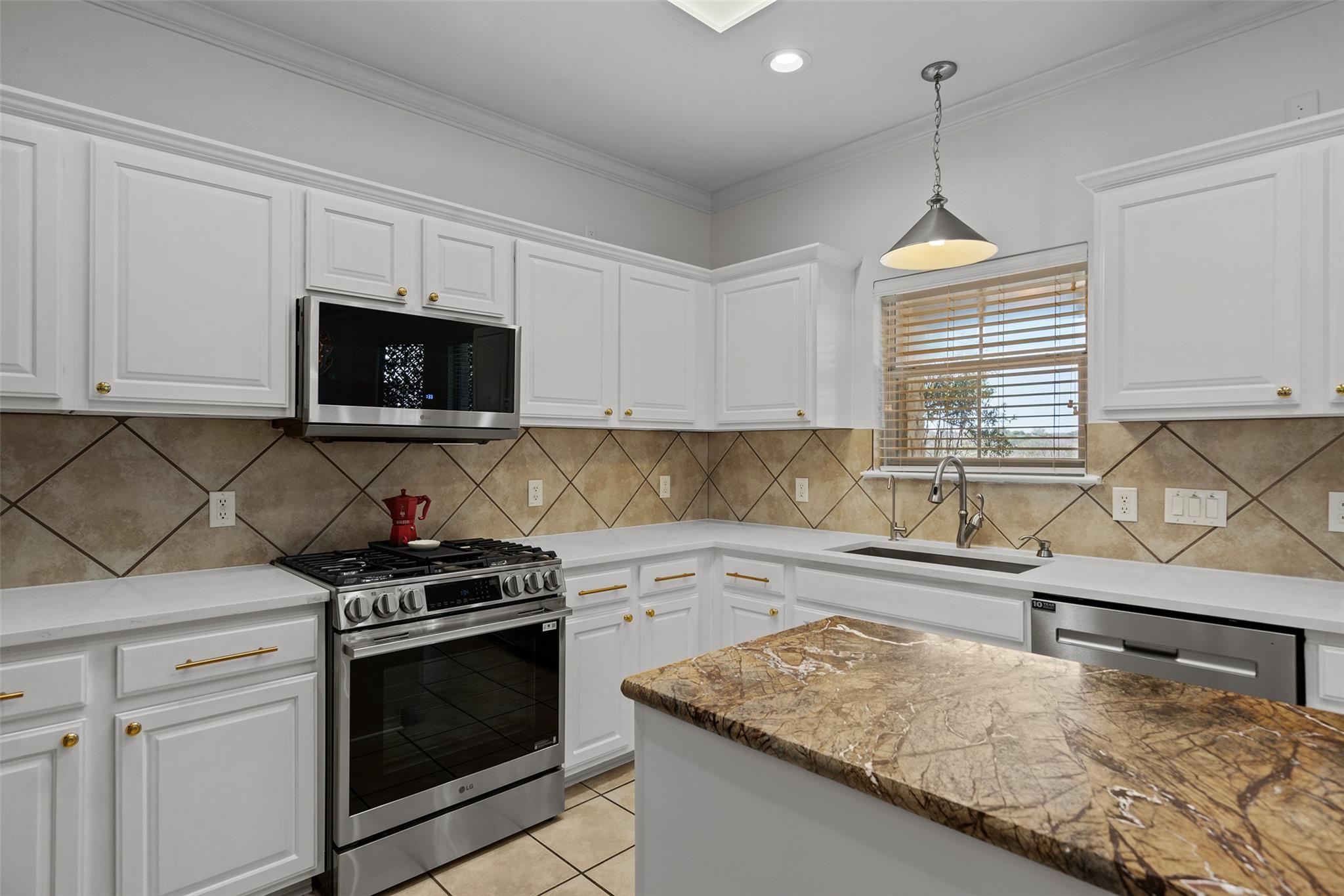 10824 Quarry Oaks TRL