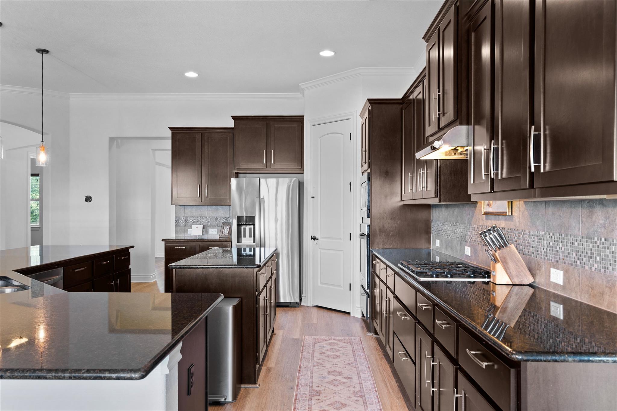 1075 Bluff Woods DR