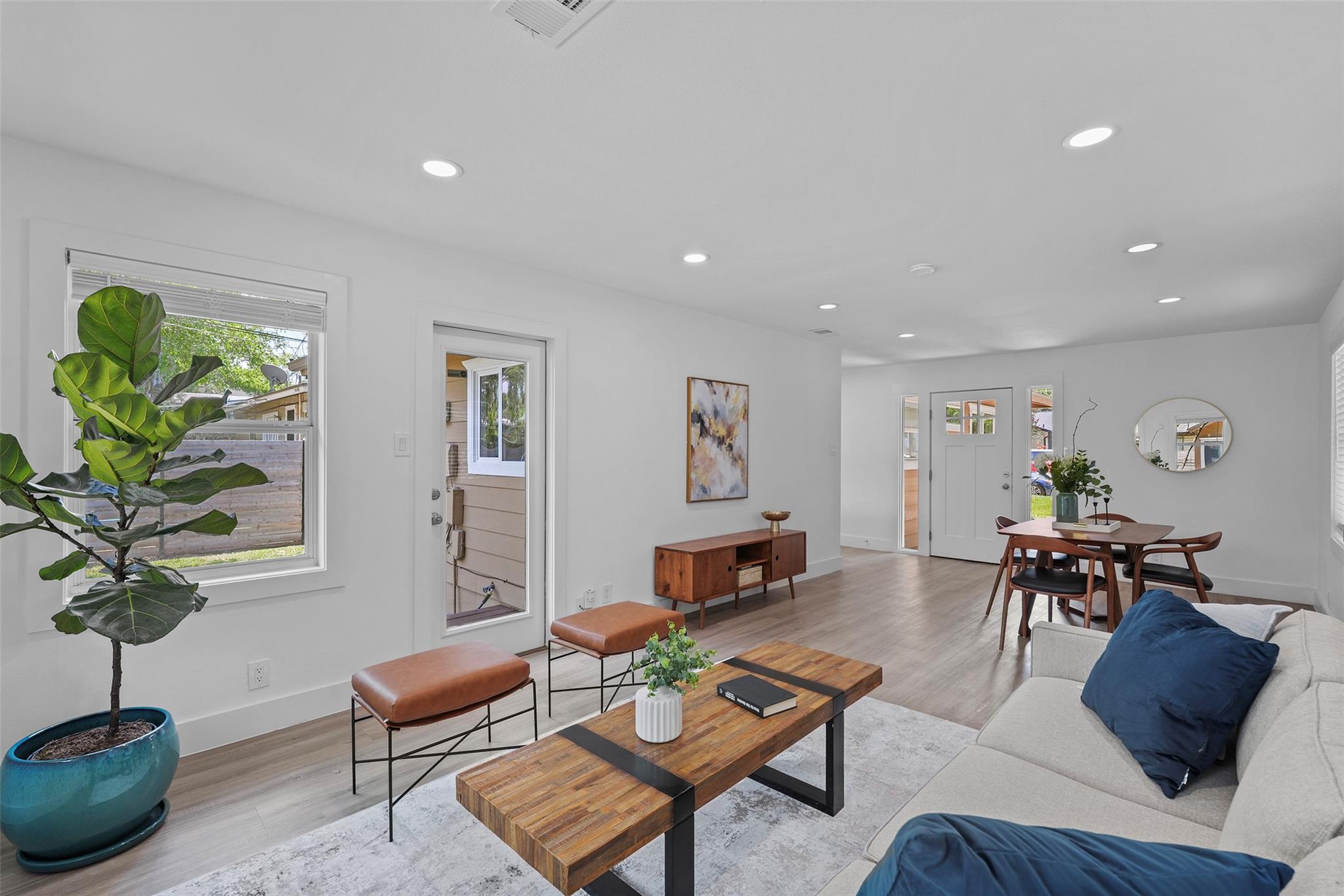 126 Frederick ST
