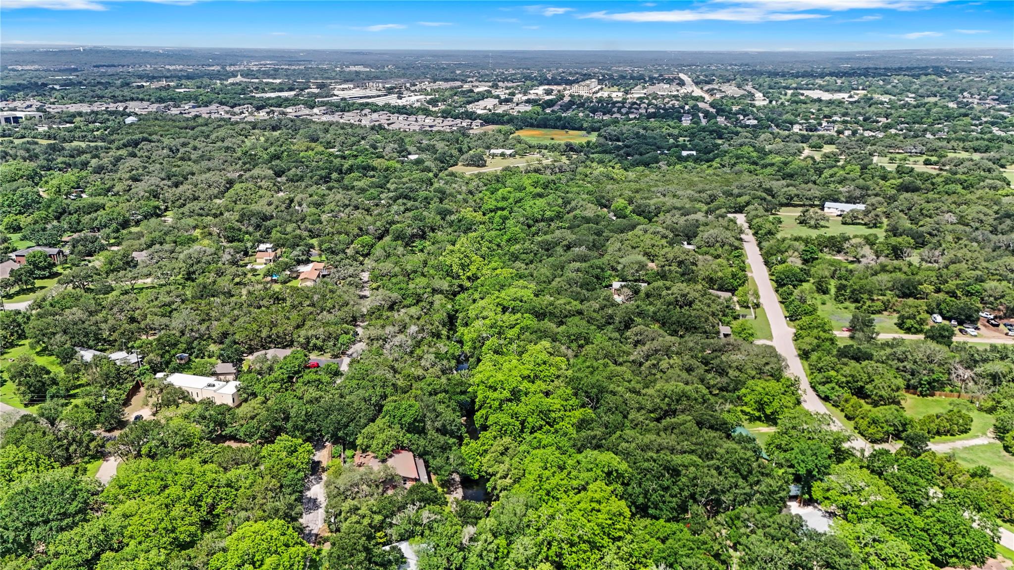 000000 River Oaks Drive DR