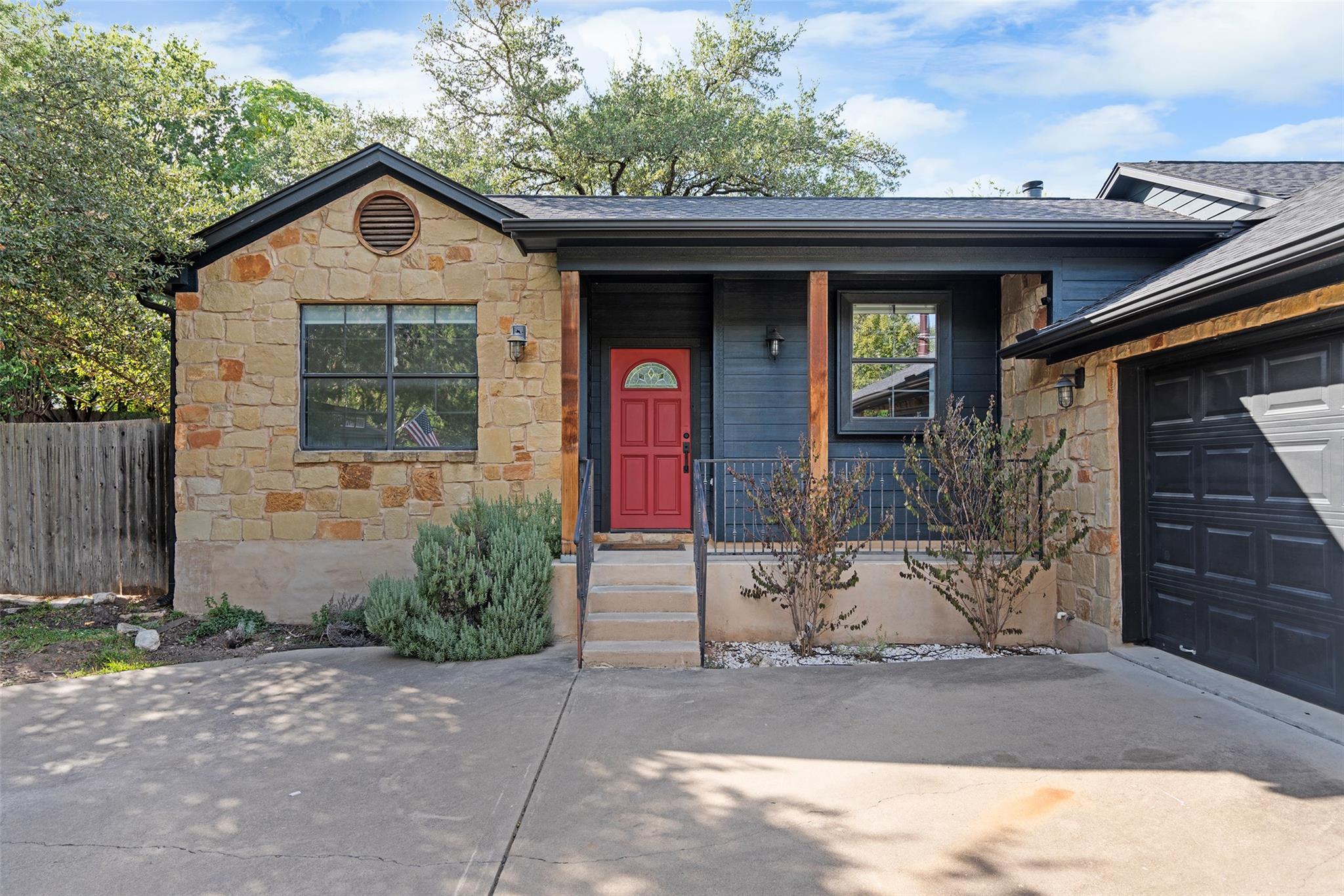 14913 Longbranch DR
