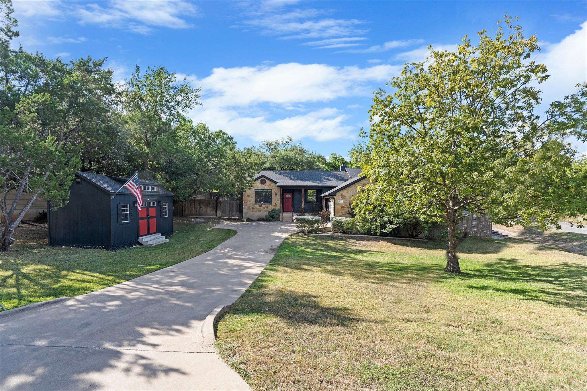 14913 Longbranch DR